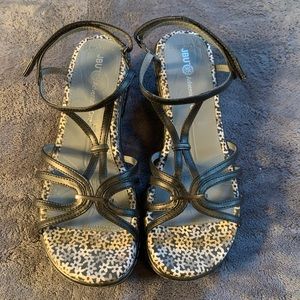 JBU FIGI wedge sandal
